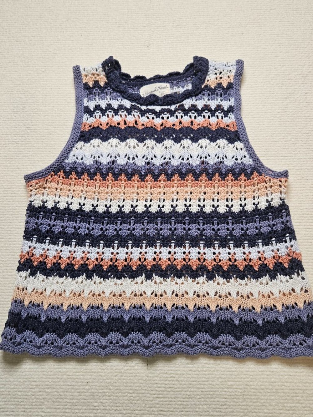 Universal Thread multicolored sleeveless sweater tank - size XSmall